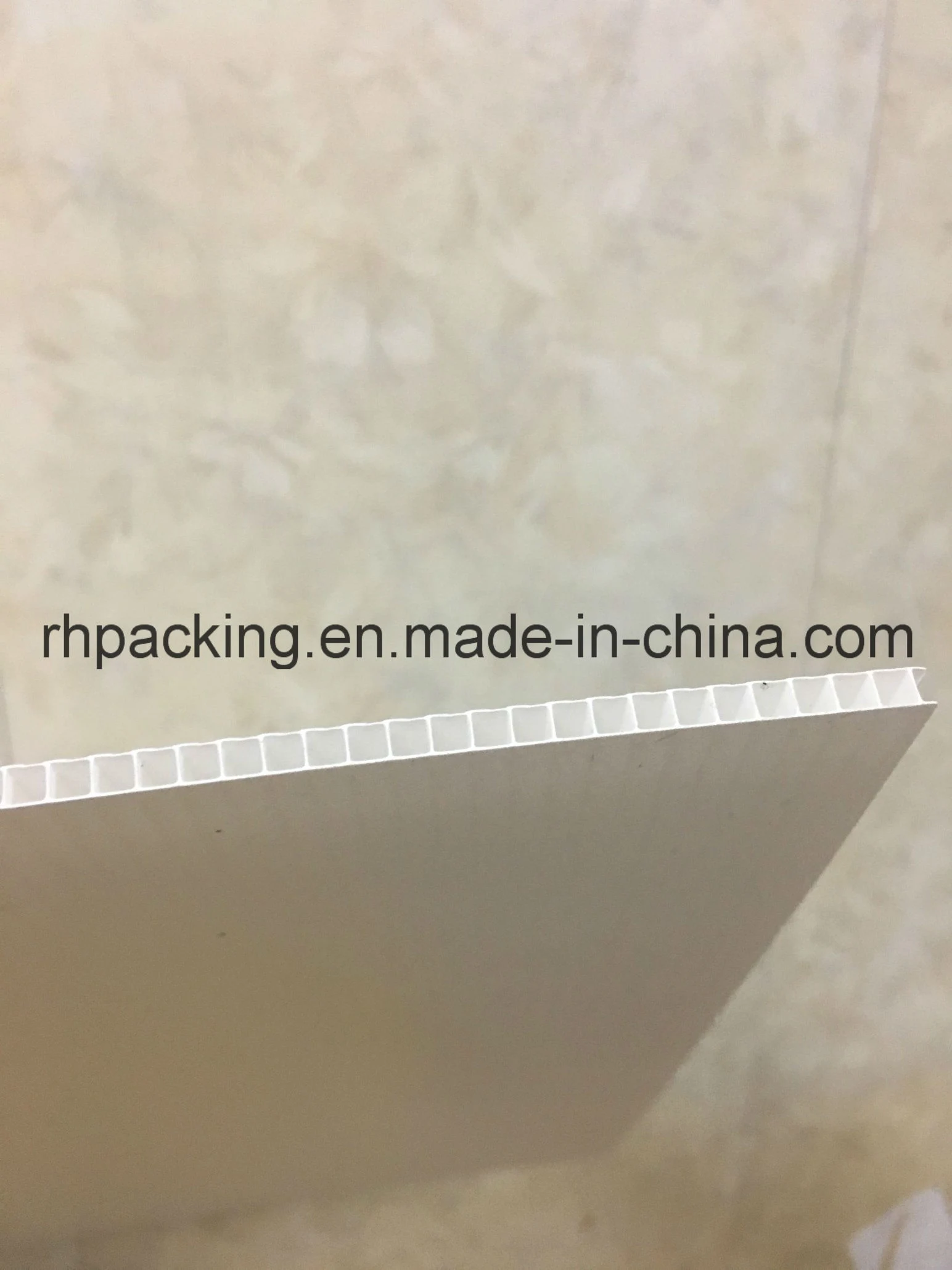 48”*72”1220mm*1830mm 48”*96”1220mm*2440mm PP Corrugated Plastic SheetPP Sheet Corflute Correx Coroplast