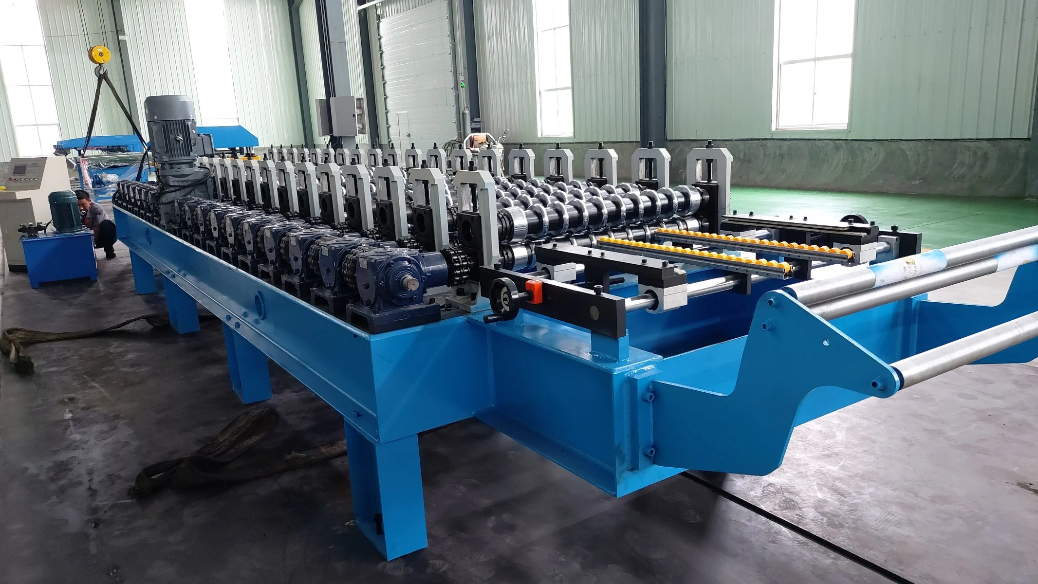 Hebei Botou Manufacturer High Quality Corrugated Roof Sheet Metal Corrugated Steel Roof Tile Roll Forming Machine