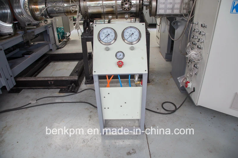 Corrugated Plastic Pipe Machine/HDPE PVC Dwc Pipe Machine