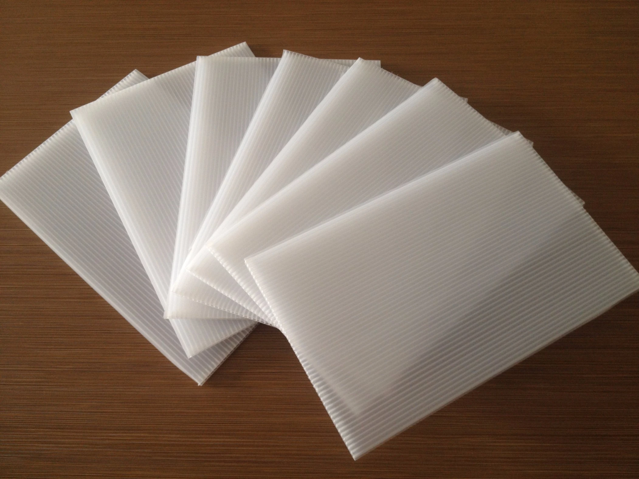 Corrugated Grooved Hollow Coroplast Corflute PP Plastic Sheet China Factory