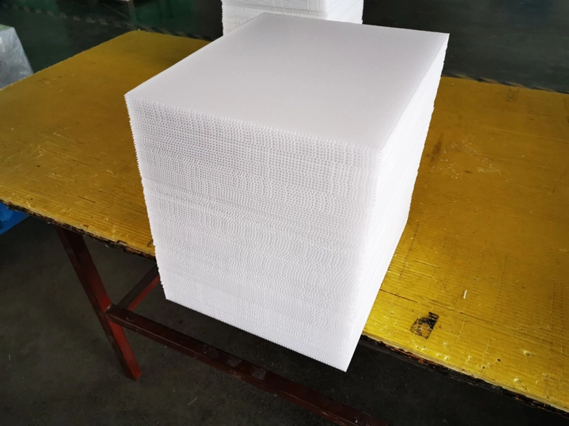 Coroplast Corrugated Plastic Sheet Honeycomb Polypropylene Sheet
