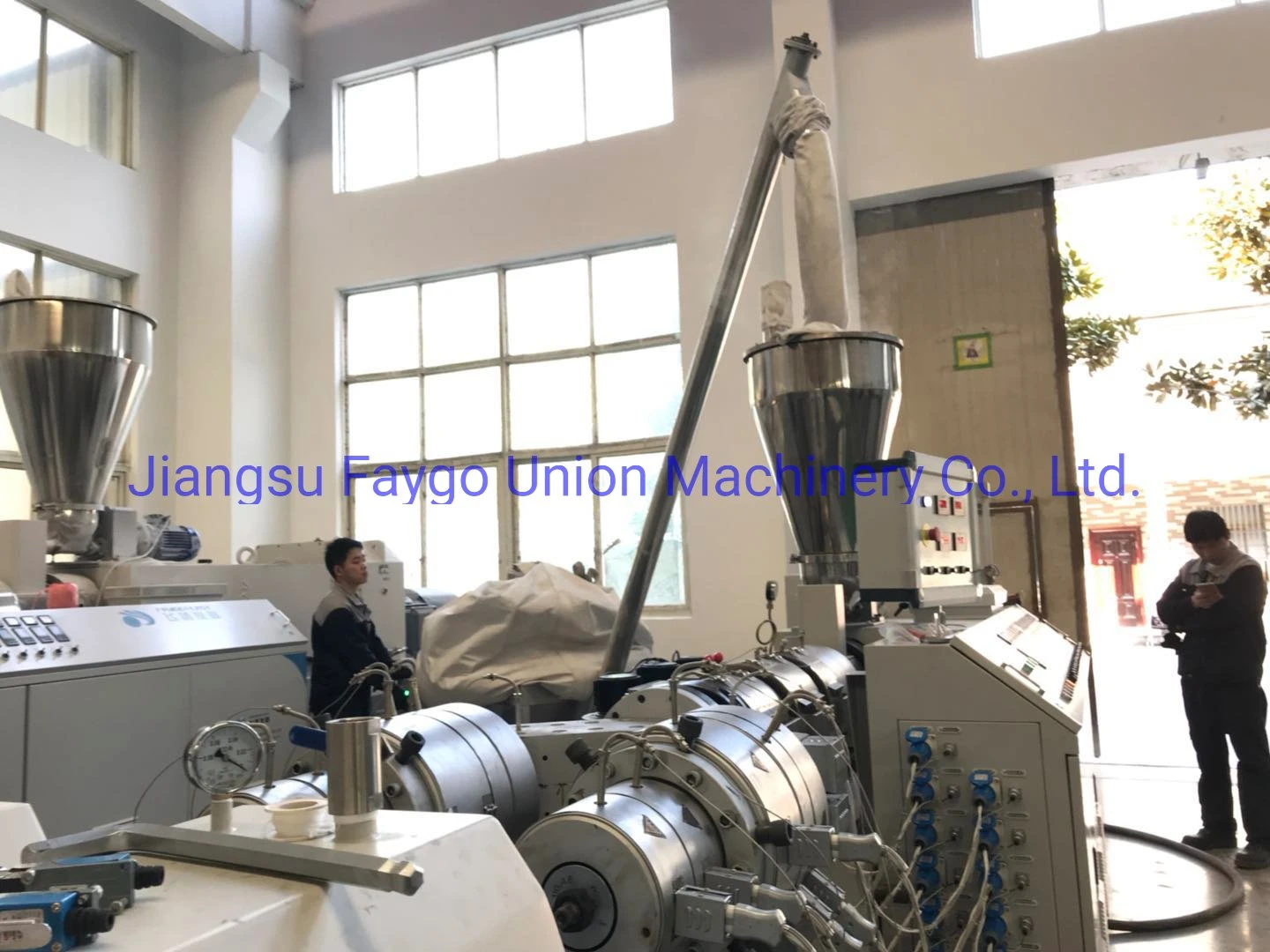 Plastic corrugated pipe machine/PE PP PVC corrugated pipe extruder